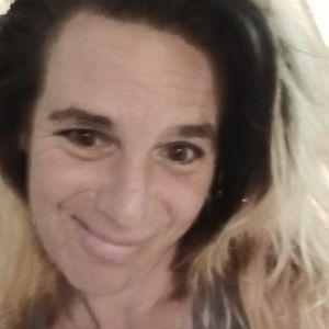 Meet your Posher, Amelia